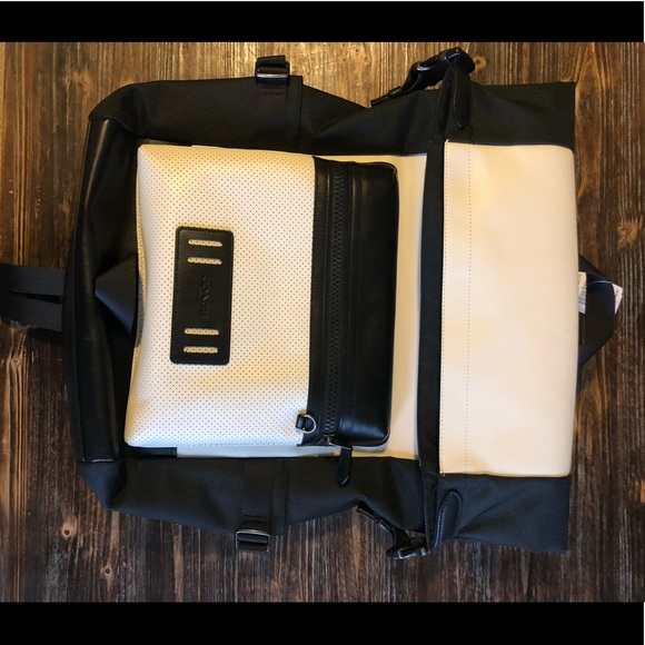 COACH TERRAIN ROLL TOP BACKPACK - Picture 4 of 8